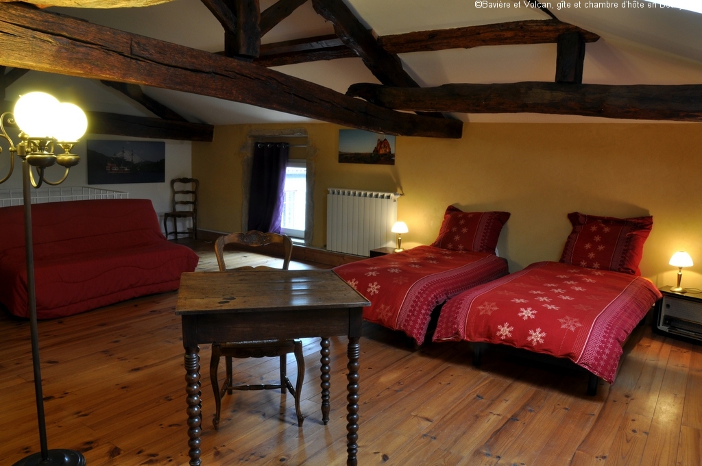 Character-beaujolais-cottage-self-catering-accomodation-Baviere-et-volcan (133)
